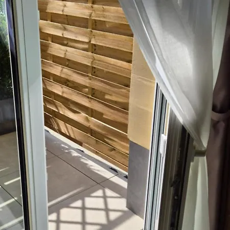 Apartament Mega Apartmaji