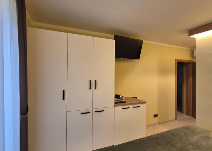 Mega Apartmaji * רוגאסקה סלאטינה