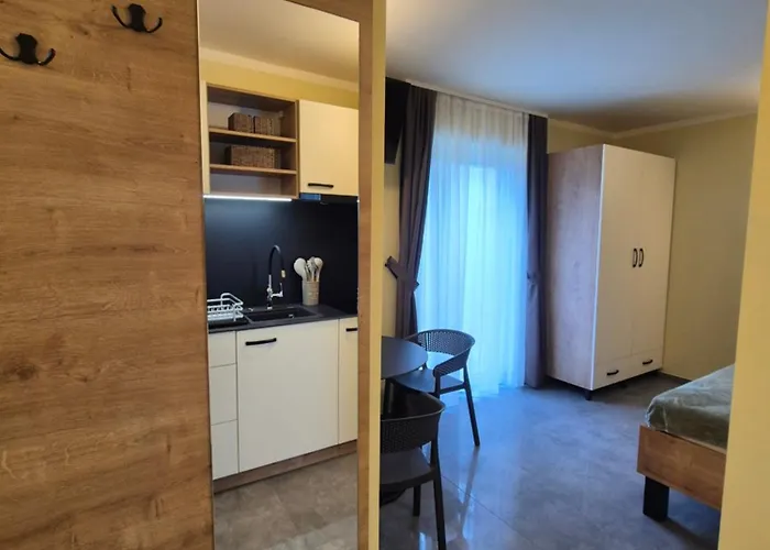 Mega Apartmaji * רוגאסקה סלאטינה