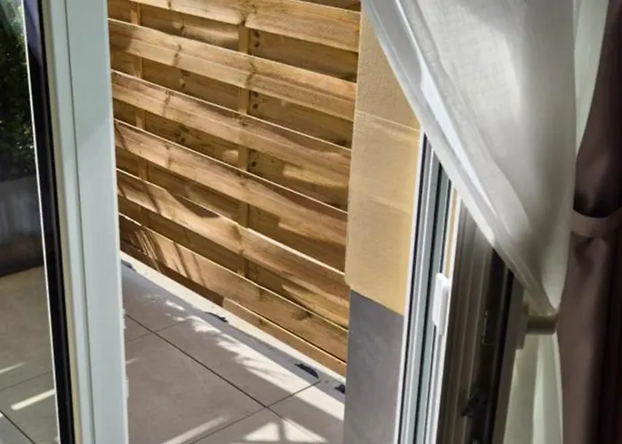 דירה Mega Apartmaji