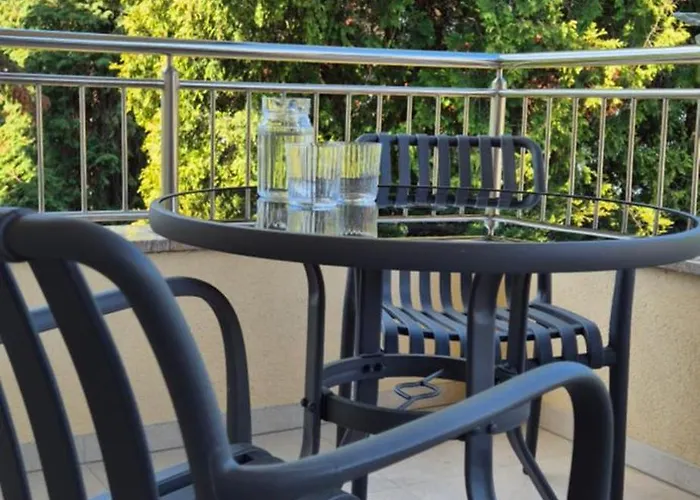 Mega Apartmaji Апартаменты Рогашка Слатина