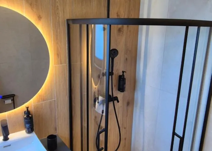 Mega Apartmaji شقة